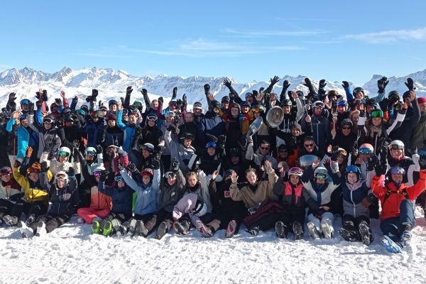 Ski- und Snowboardlager der Bezirksschule